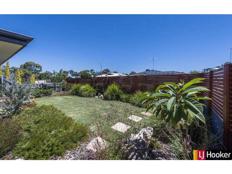 5 Aldenham Heights, Halls Head WA 6210