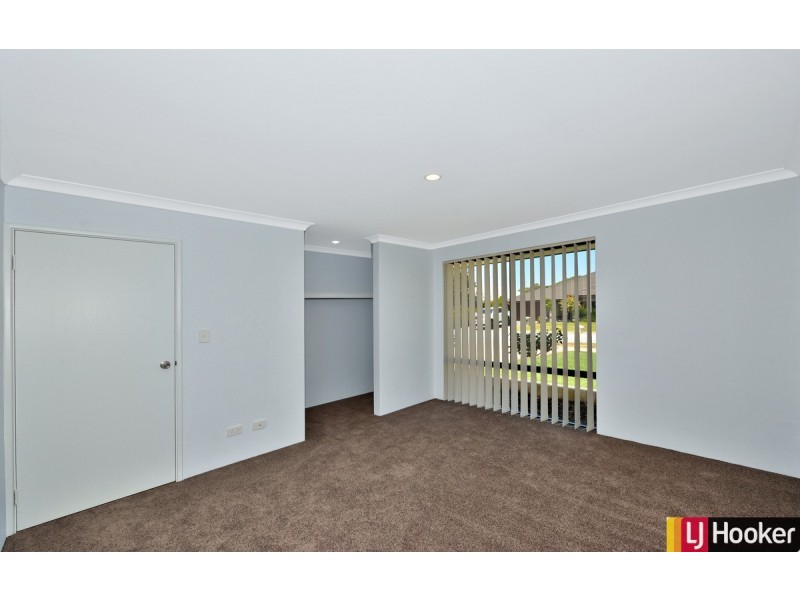 10 Kirra Road, Secret Harbour WA 6173