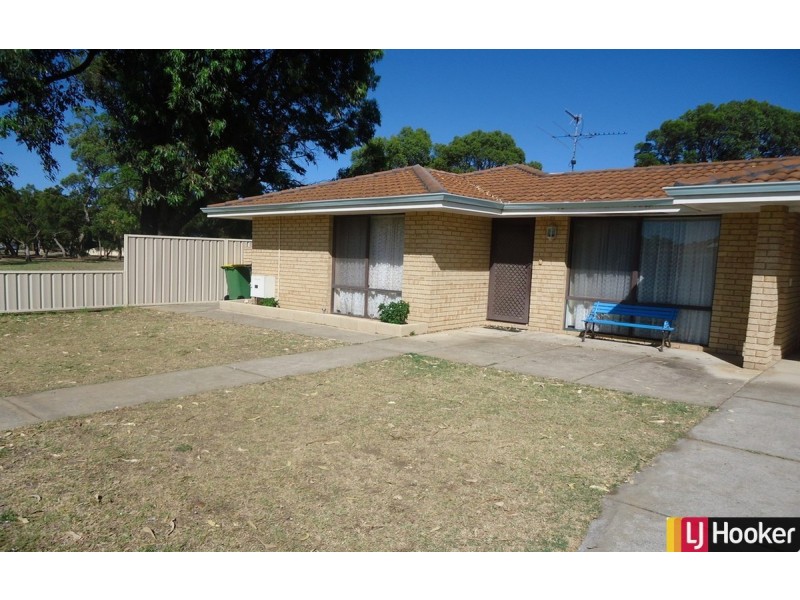 32 Mississippi Drive, Greenfields WA 6210