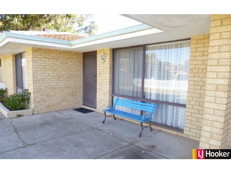 32 Mississippi Drive, Greenfields WA 6210