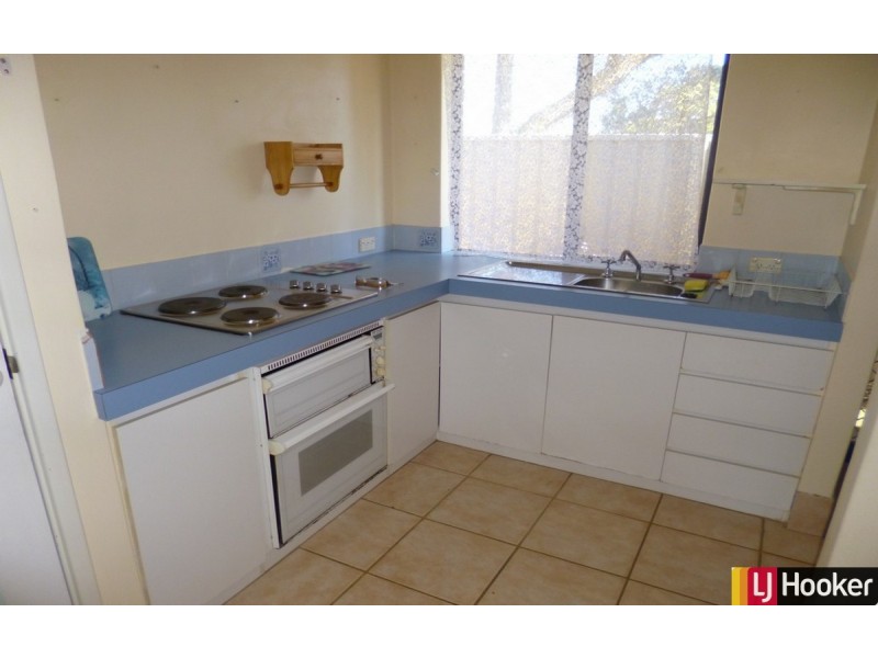 32 Mississippi Drive, Greenfields WA 6210