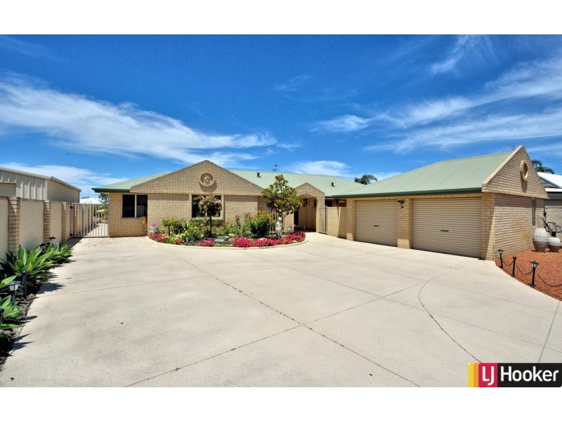 14 Robertson Grove, South Yunderup WA 6208