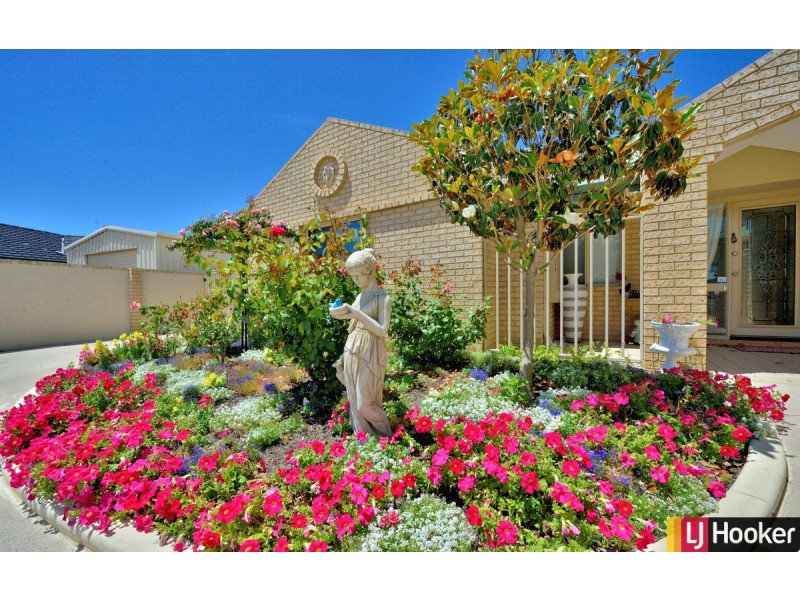 14 Robertson Grove, South Yunderup WA 6208