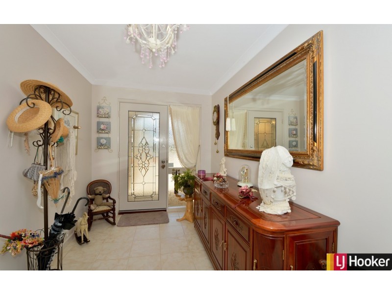 14 Robertson Grove, South Yunderup WA 6208