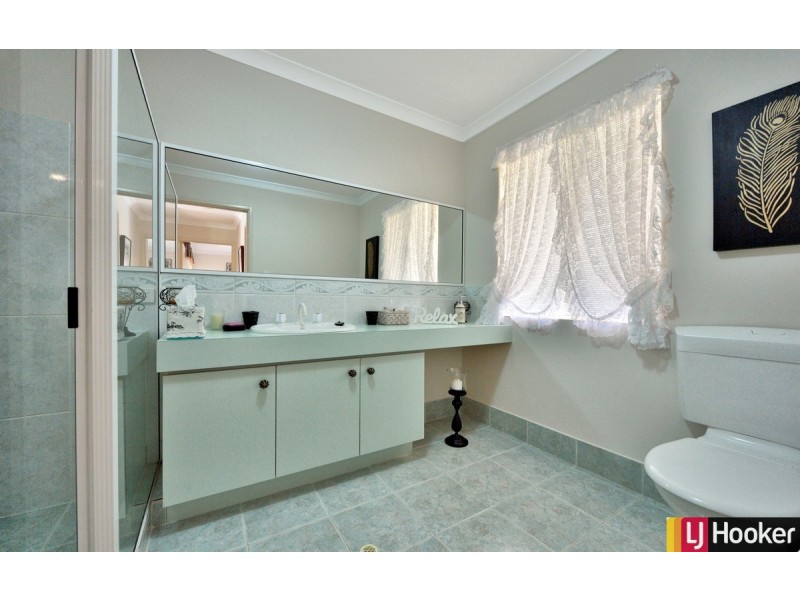 14 Robertson Grove, South Yunderup WA 6208