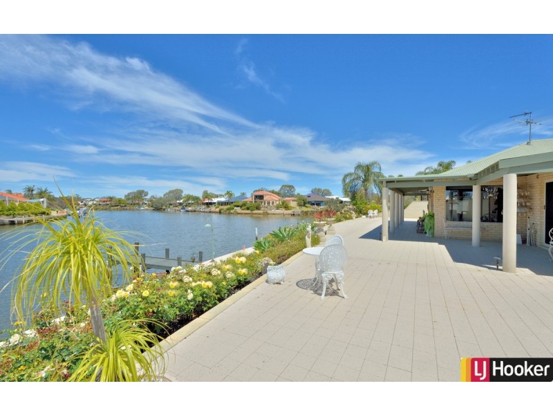 14 Robertson Grove, South Yunderup WA 6208