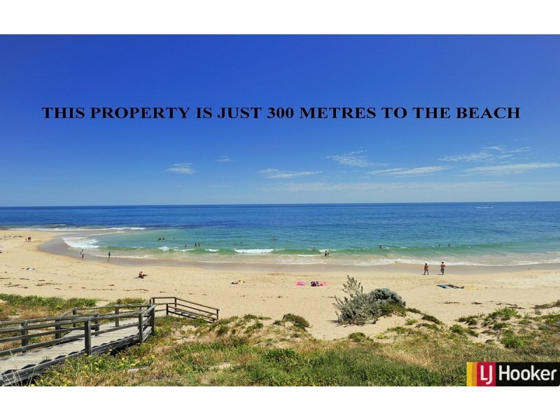 9 Valley Road, Halls Head WA 6210