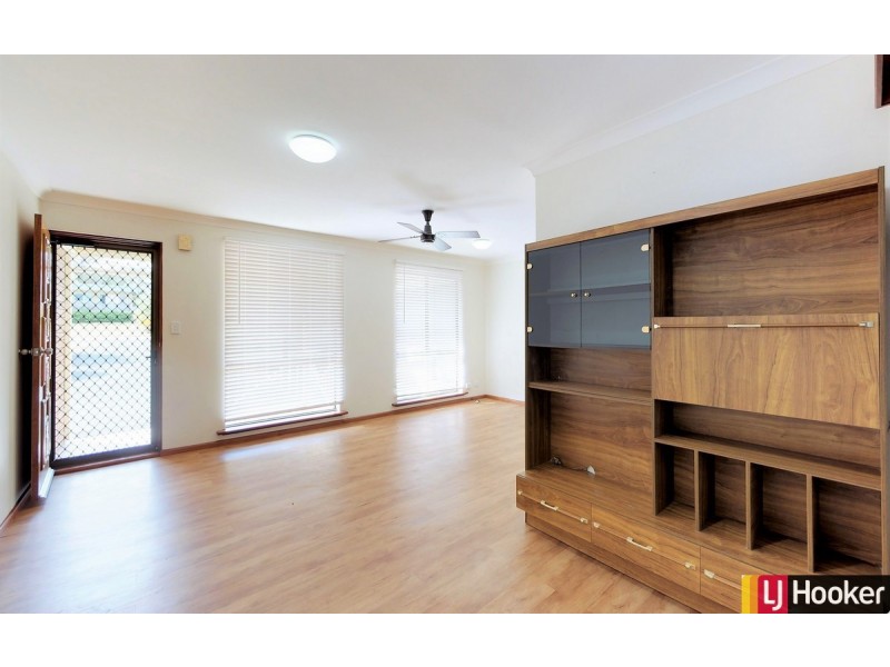 2/10 Perseus Road, Silver Sands WA 6210