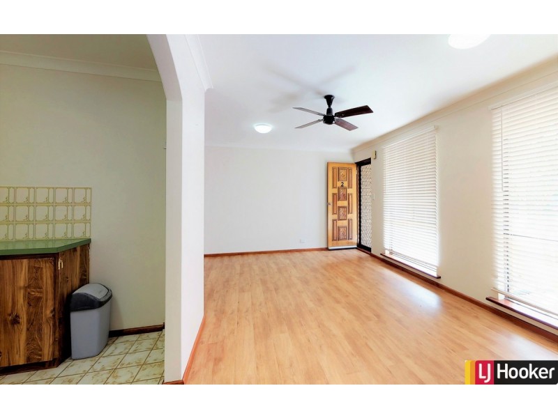 2/10 Perseus Road, Silver Sands WA 6210