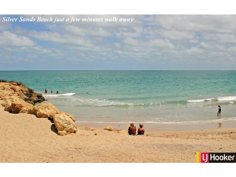 2/10 Perseus Road, Silver Sands WA 6210