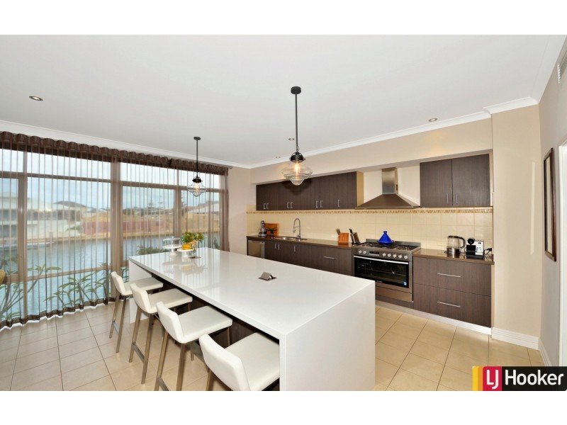 43 Sandpiper Island Retreat, Wannanup WA 6210