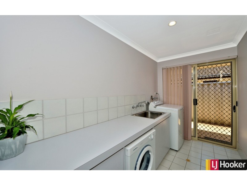 17 Sao Jorge Green, Secret Harbour WA 6173