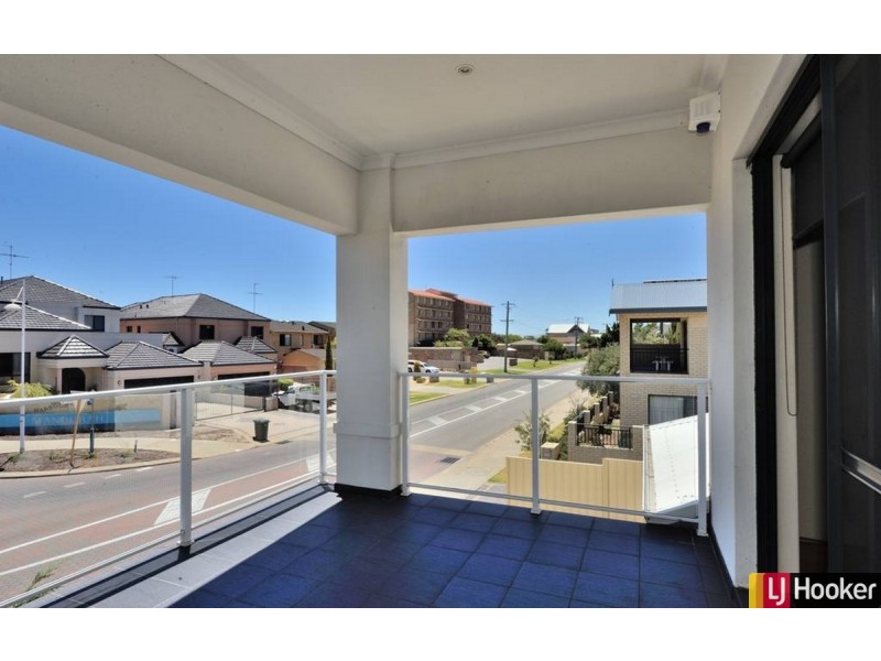 1/71 Ormsby Terrace, Mandurah WA 6210