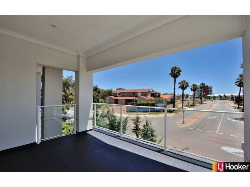 1/71 Ormsby Terrace, Mandurah WA 6210