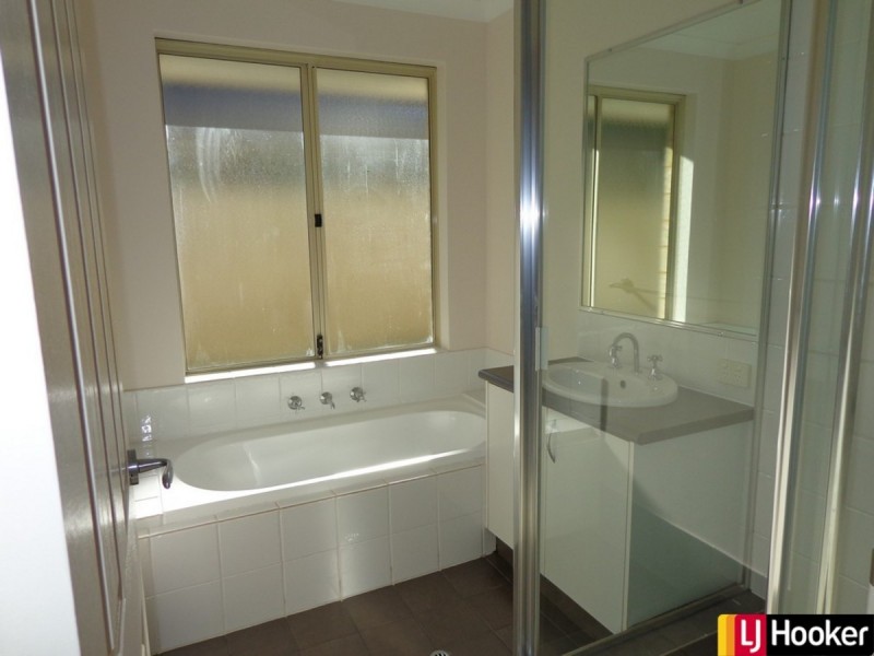 5 Golden Grove, Coodanup WA 6210