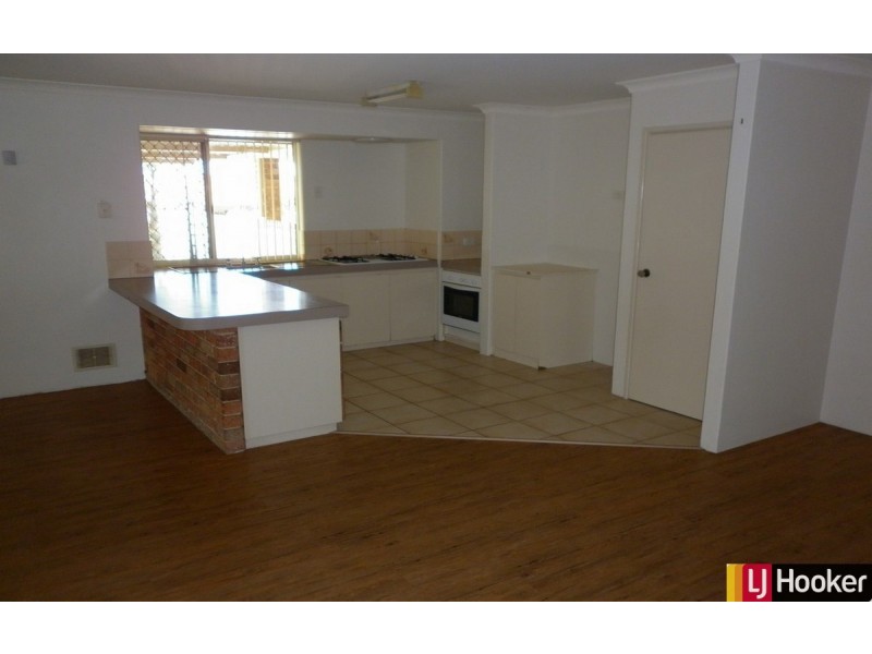 9 Waldron Boulevard, Greenfields WA 6210