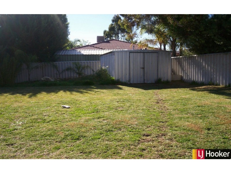 9 Waldron Boulevard, Greenfields WA 6210