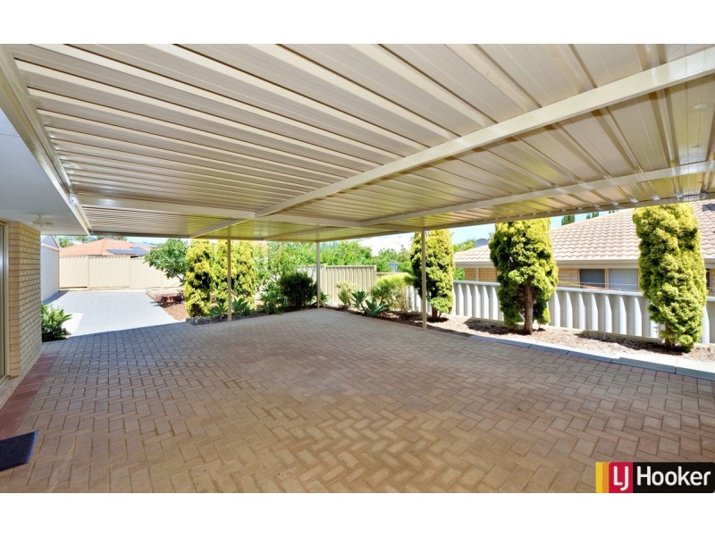 3 Magnolia Rise, Halls Head WA 6210