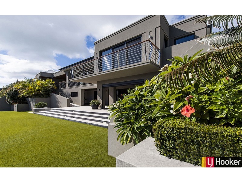 12 Genevieve Court, Halls Head WA 6210