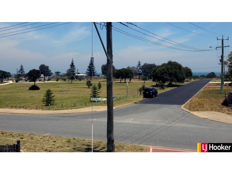 11 Cornwallis Road, Madora Bay WA 6210