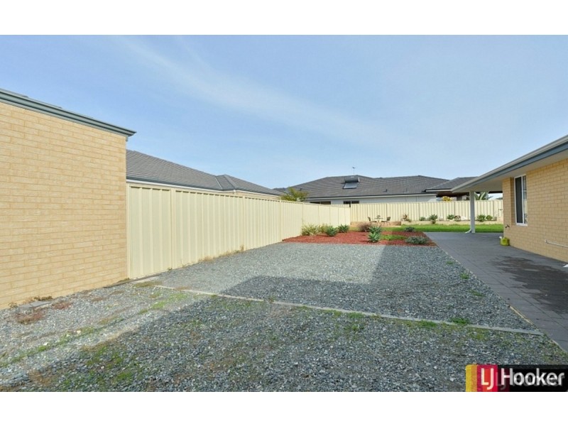 34 Britawast Road, Madora Bay WA 6210