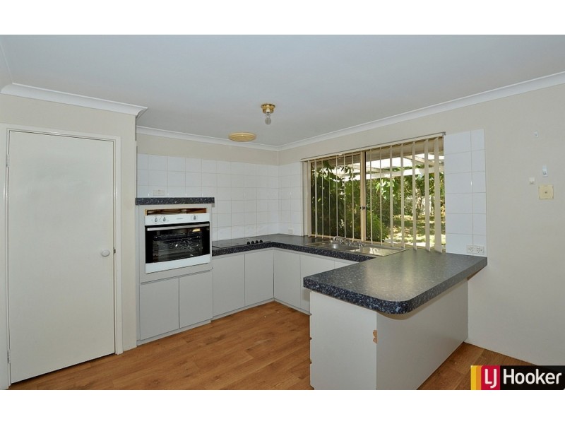 7 Malabor Mews, Halls Head WA 6210