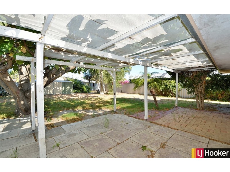 7 Malabor Mews, Halls Head WA 6210