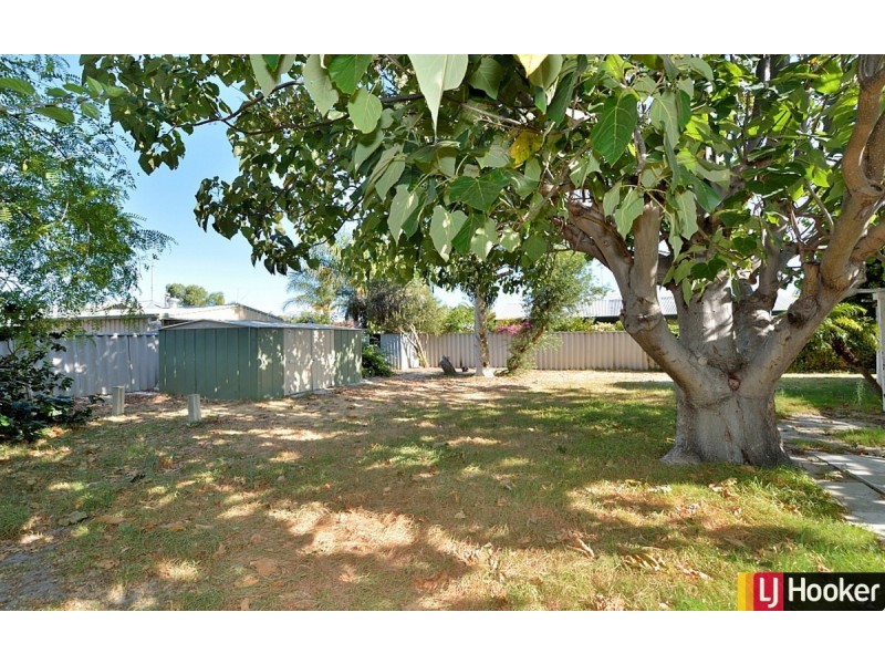 7 Malabor Mews, Halls Head WA 6210