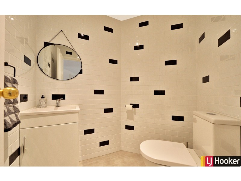 2 Royce Road, Greenfields WA 6210