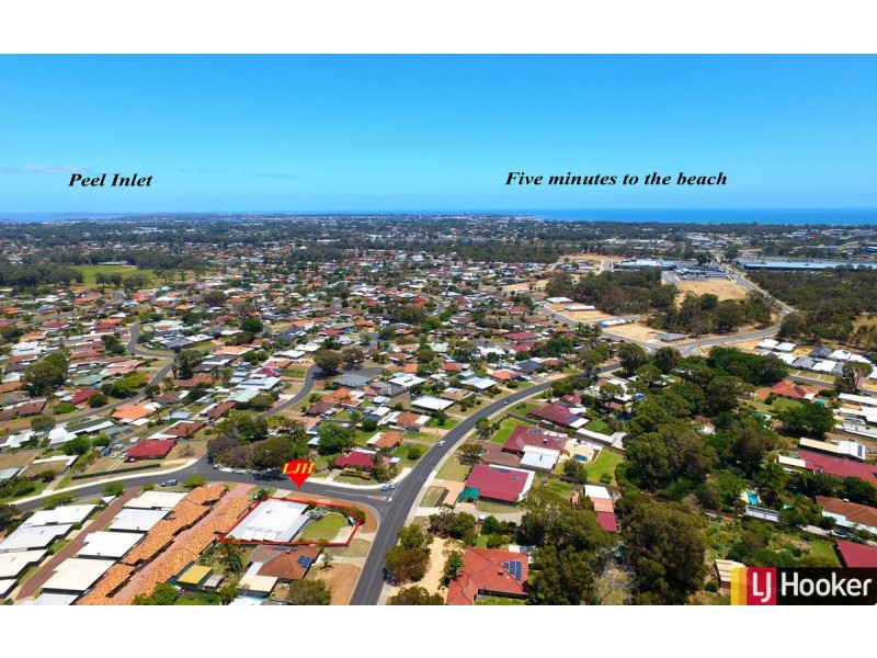 2 Royce Road, Greenfields WA 6210