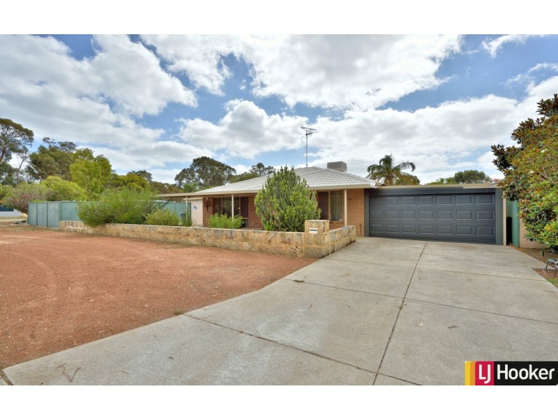 2 Royce Road, Greenfields WA 6210