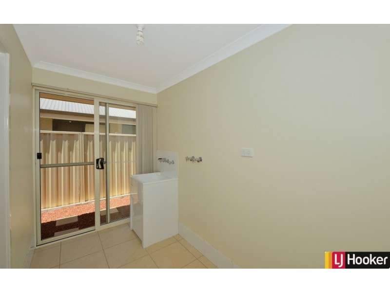 14 Virginia Turn, Madora Bay WA 6210