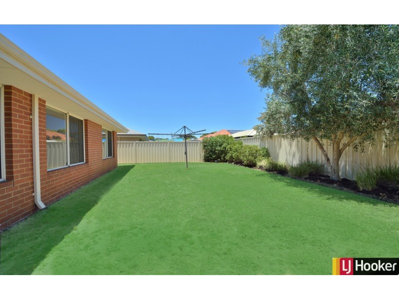 14 Virginia Turn, Madora Bay WA 6210