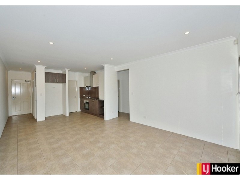 2/15 Allnutt Street, Mandurah WA 6210