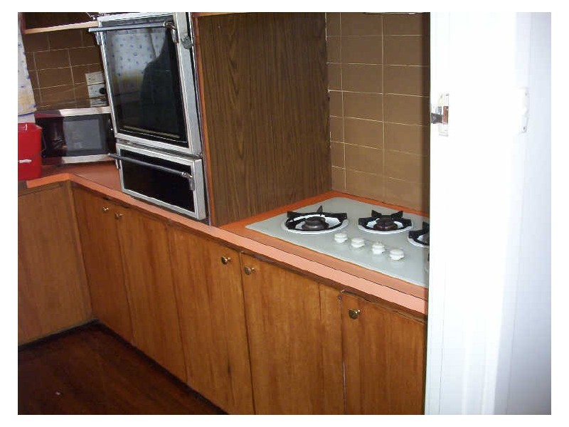 1 Wicklow Road, Halls Head WA 6210