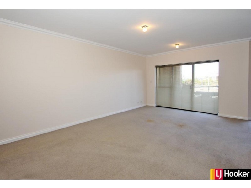 12/37 Dolphin Drive, Mandurah WA 6210