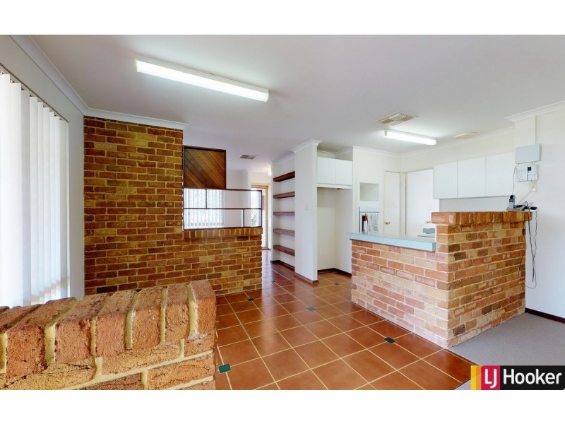 4 Canary Court, Greenfields WA 6210