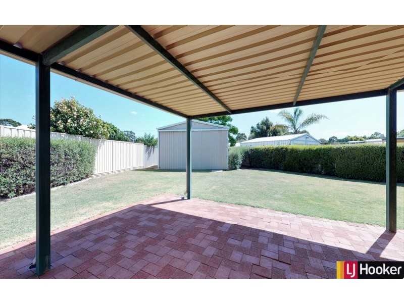 4 Canary Court, Greenfields WA 6210