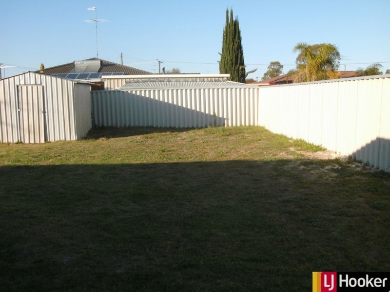 19 Murdoch Drive, Greenfields WA 6210