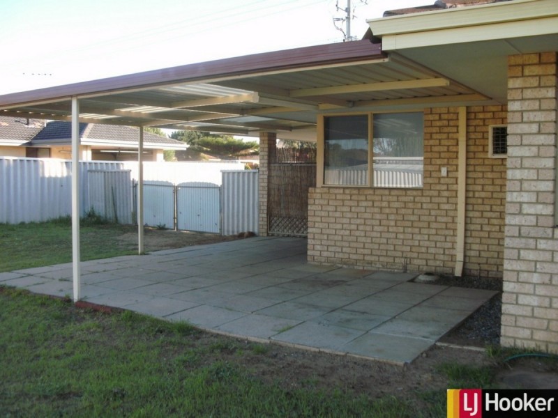 19 Murdoch Drive, Greenfields WA 6210