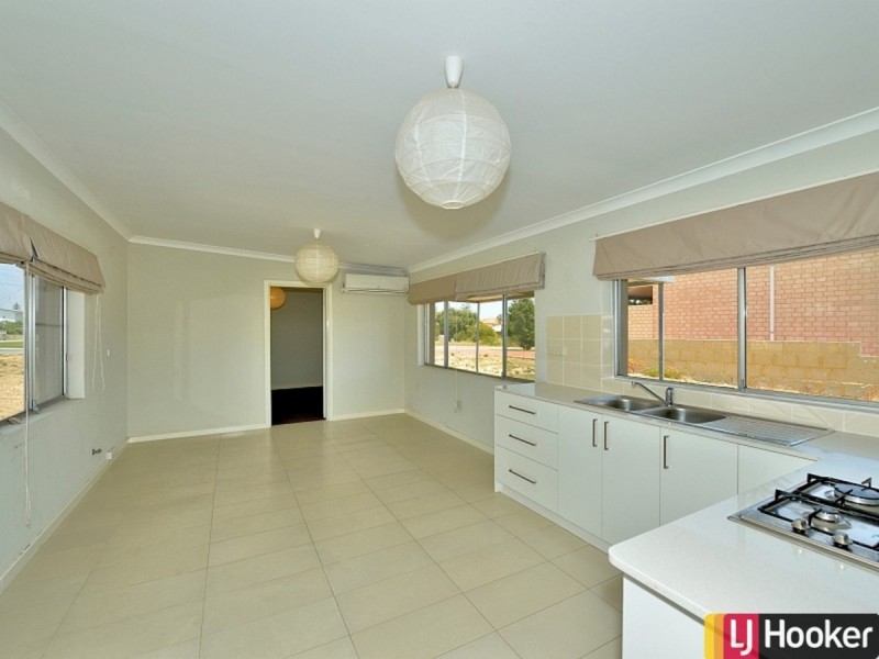 23 Erlistoun Street, Golden Bay WA 6174