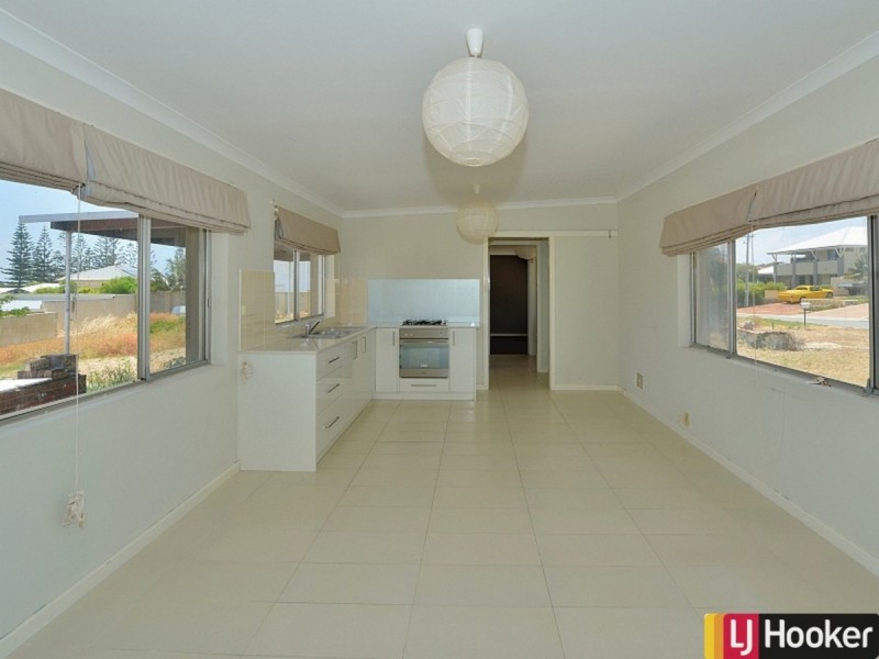 23 Erlistoun Street, Golden Bay WA 6174