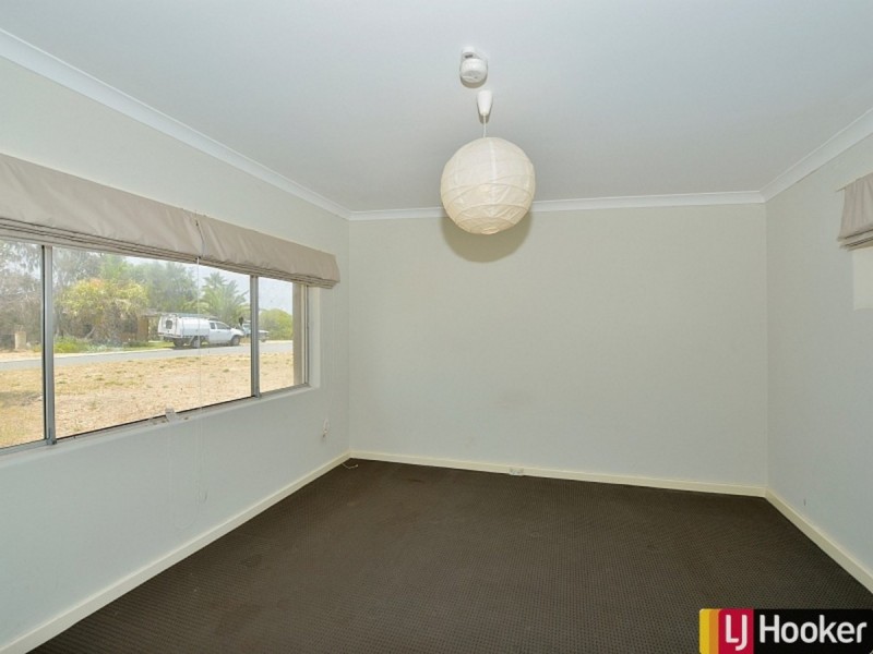 23 Erlistoun Street, Golden Bay WA 6174