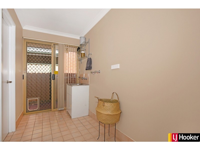 31 Summerlea Avenue, Meadow Springs WA 6210