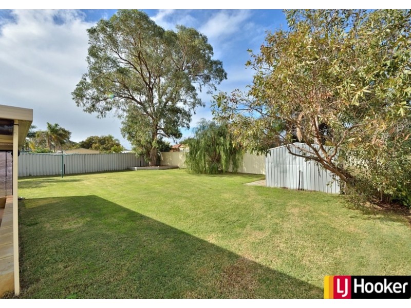 35 Bortolo Drive, Greenfields WA 6210