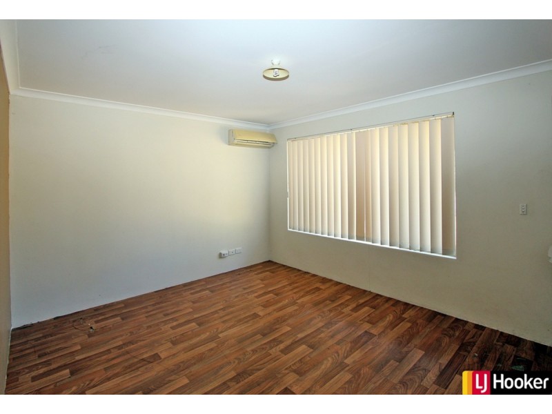 1/19 Oaklands Avenue, Halls Head WA 6210