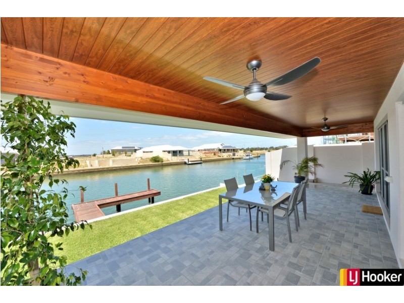 105 Waterlily Drive, Dudley Park WA 6210