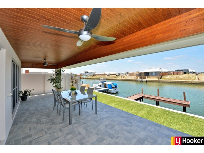 105 Waterlily Drive, Dudley Park WA 6210