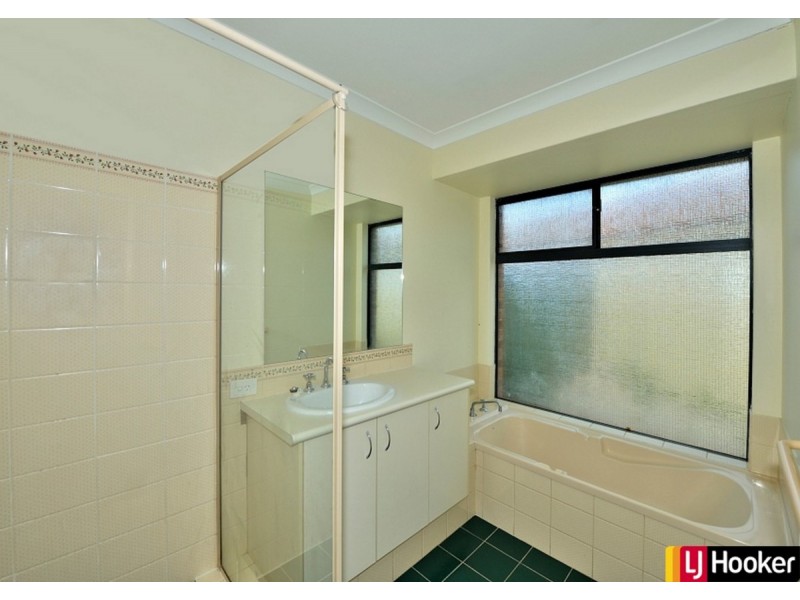 22 Garonne Turn, Port Kennedy WA 6172