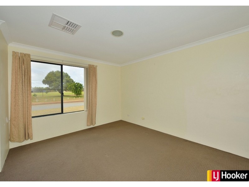 22 Garonne Turn, Port Kennedy WA 6172